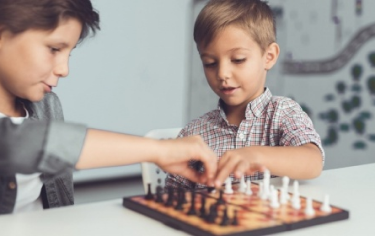 Обучение игре в шахматы для школьников